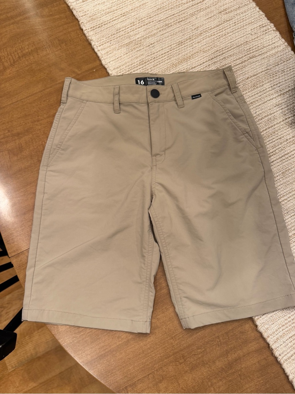 Hurley Men's Khaki Flat-Front Shorts
